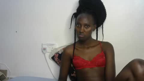 Snapshot of beib_love chatting on December 2024 03:00:02 PM beib_love online show from December 2024 03:00:02 PM