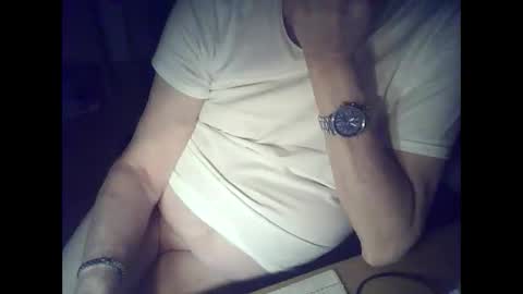 Snapshot of bekklove1 chatting on February 2025 04:35:02 PM bekklove1 online show from February 2025 04:35:02 PM