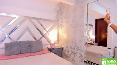 Snapshot of belacampbell chatting on January 2025 08:46:01 PM Bela online show from January 2025 08:46:01 PM