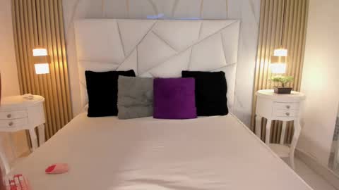 Snapshot of belacampbell chatting on September 2025 05:08:02 AM Bela online show from September 2025 05:08:02 AM