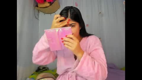 Snapshot of belinda_luna_ chatting on May 2026 07:11:01 PM modelo independiente online show from May 2026 07:11:01 PM