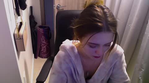 Snapshot of belindaacosta chatting on December 2024 05:15:01 PM Belinda online show from December 2024 05:15:01 PM