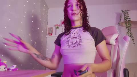 Snapshot of bella_franco chatting on March 2025 02:17:01 AM In instagran bel myangel online show from March 2025 02:17:01 AM