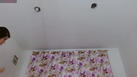 bella_gentle online show from February 2026 10:03:02 AM