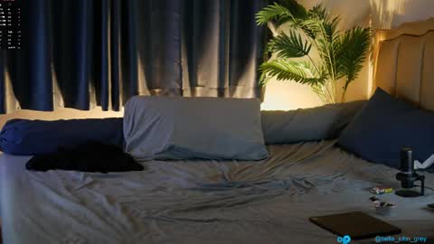     online show from April 2026 02:17:02 PM