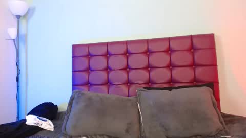 Valentina online show from December 2025 03:01:01 AM