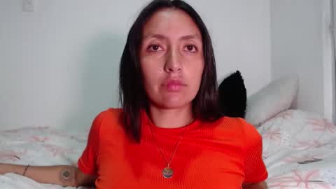 Snapshot of bella_marlowe chatting on September 2025 05:10:02 AM Bella Marlowe online show from September 2025 05:10:02 AM