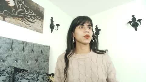 Bella online show from March 2026 01:44:01 AM