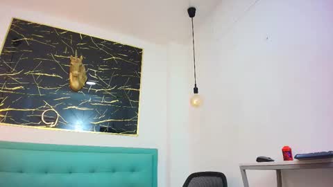 Snapshot of bella_salvatore chatting on November 2025 09:25:02 PM online show from November 2025 09:25:02 PM