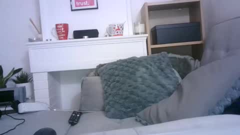 Snapshot of bella_sexy_feet chatting on January 2025 06:08:02 PM bella_sexy_feet online show from January 2025 06:08:02 PM