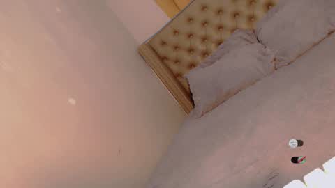 Bella online show from February 2026 04:41:01 AM