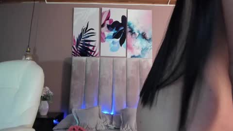 Snapshot of bellaclaiir chatting on March 2025 12:17:01 PM Bella Clair online show from March 2025 12:17:01 PM