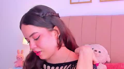 BellaFontana online show from March 2026 05:45:01 PM