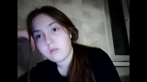 Snapshot of bellahadid8 chatting on December 2025 11:25:02 PM Charming Hamster online show from December 2025 11:25:02 PM