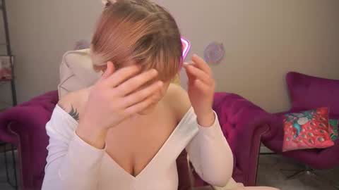 Bella online show from February 2026 02:17:02 PM