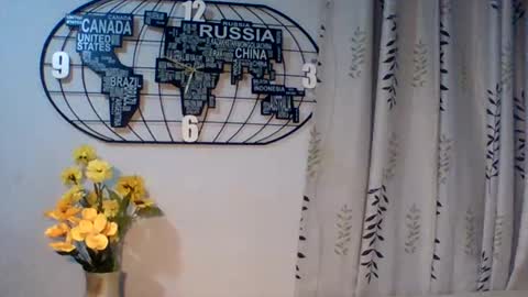 Bella shane online show from October 2025 10:48:01 AM