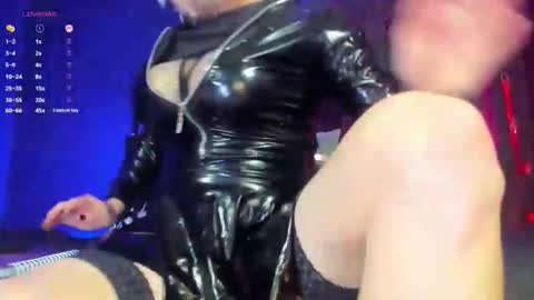 bellaqueen_sex online show from March 2026 06:11:02 PM