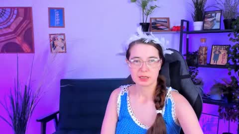 Snapshot of bellatrixllestrange chatting on December 2024 11:47:02 PM Bella. Ntmu online show from December 2024 11:47:02 PM