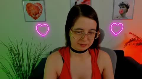 Snapshot of bellatrixllestrange chatting on February 2025 07:47:01 PM Bella. Ntmu online show from February 2025 07:47:01 PM