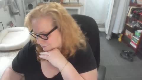 Snapshot of bellavoca chatting on November 2025 08:20:01 PM Bellavoca online show from November 2025 08:20:01 PM