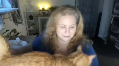 Snapshot of bellavoca chatting on November 2025 11:45:01 AM Bellavoca online show from November 2025 11:45:01 AM