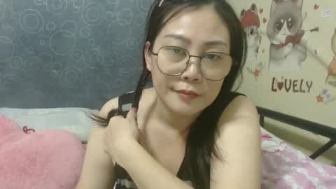 Snapshot of bellbabe chatting on January 2025 01:56:02 AM Bella online show from January 2025 01:56:02 AM