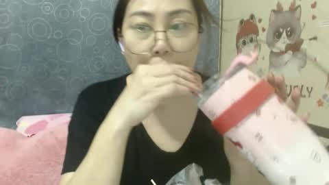 Snapshot of bellbabe chatting on March 2025 10:18:02 AM Bella online show from March 2025 10:18:02 AM