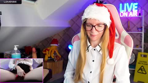 Alice online show from December 2024 02:00:01 PM