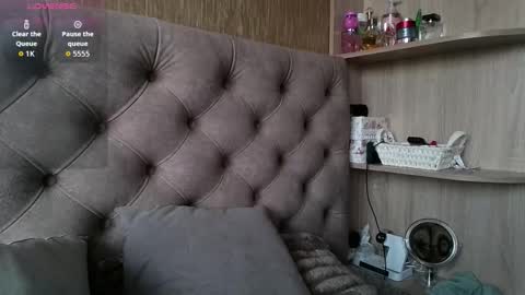 Amelia online show from February 2026 01:37:02 PM