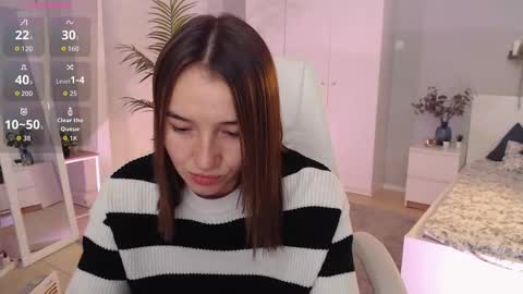 Bella online show from September 2025 01:07:01 AM