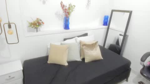 Bellota Flak online show from December 2024 04:06:01 AM