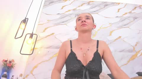 Bellota Flak online show from January 2025 10:39:02 AM