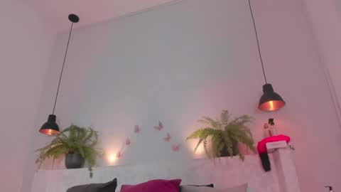 Bellota Flak online show from September 2025 02:24:02 AM