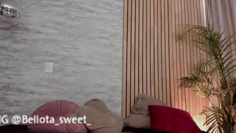  Bella  online show from March 2025 08:29:02 PM