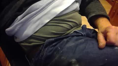 Snapshot of bemichel chatting on October 2025 04:51:01 PM jaimetout online show from October 2025 04:51:01 PM