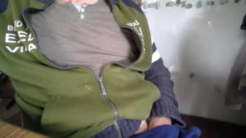 Snapshot of bemichel chatting on November 2025 02:52:02 PM jaimetout online show from November 2025 02:52:02 PM