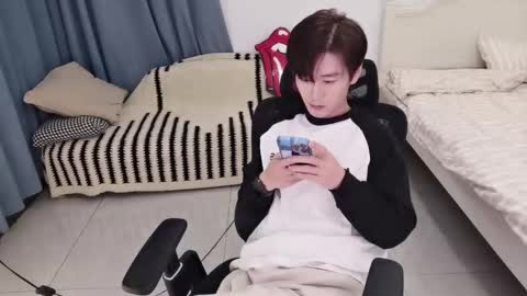 Ben online show from November 2025 03:37:02 PM