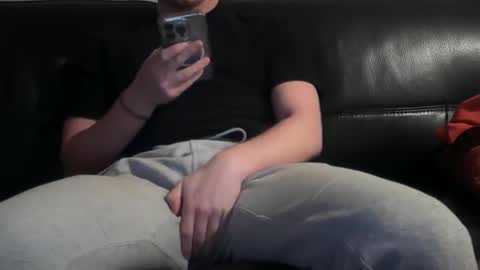 Snapshot of ben_beckett chatting on December 2025 06:07:02 AM ben online show from December 2025 06:07:02 AM