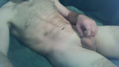 benbutt1985 online show from November 2025 12:44:02 PM