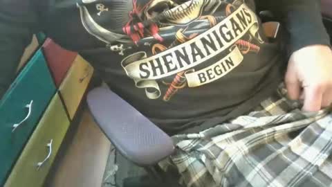 bendrinkin online show from March 2026 10:02:02 PM