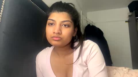 Snapshot of bengalibaddie7_x chatting on May 2026 02:20:02 AM bengalibaddie7_x online show from May 2026 02:20:02 AM
