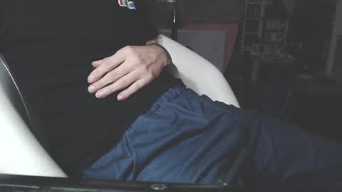 benijamin online show from March 2025 10:48:02 PM