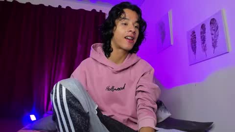 Snapshot of benjamin_fiore chatting on January 2025 02:10:01 AM benjamin_fiore online show from January 2025 02:10:01 AM