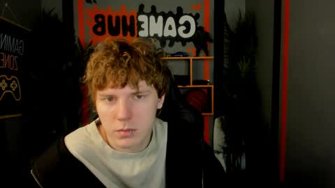 Snapshot of benjamin_harris chatting on April 2026 05:36:02 AM Benjamin online show from April 2026 05:36:02 AM