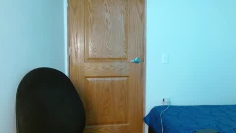 Snapshot of benjamin_isaac chatting on February 2025 12:37:01 PM benjamin_isaac online show from February 2025 12:37:01 PM