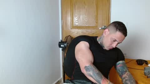 Snapshot of benjamin_isaac chatting on February 2025 12:21:02 AM benjamin_isaac online show from February 2025 12:21:02 AM