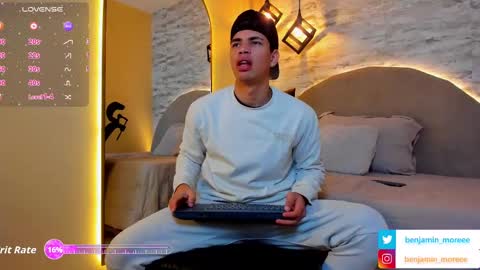 BENJAMIN online show from September 2025 11:57:01 AM