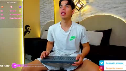 BENJAMIN online show from October 2025 03:20:01 PM