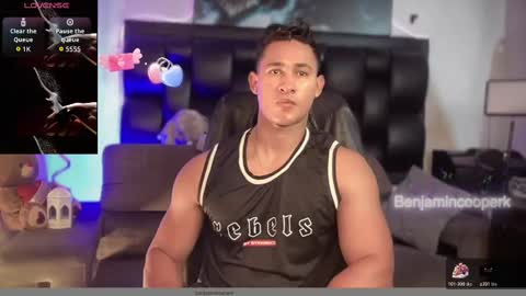 Snapshot of benjamincooperk1 chatting on November 2025 10:12:01 PM benjamincooperk online show from November 2025 10:12:01 PM