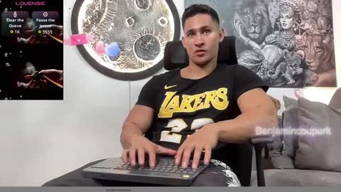 Snapshot of benjamincooperk1 chatting on November 2025 03:06:02 AM benjamincooperk online show from November 2025 03:06:02 AM